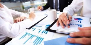 noi-masuri-de-debirocratizare-privind-accesarea-fondurilor-europene-mipe-a-simplificat-modalitatea-s12286-305×151